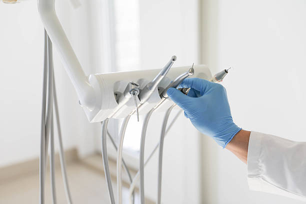 24/7 Emergency Tooth Extraction experts in Seeley, CA